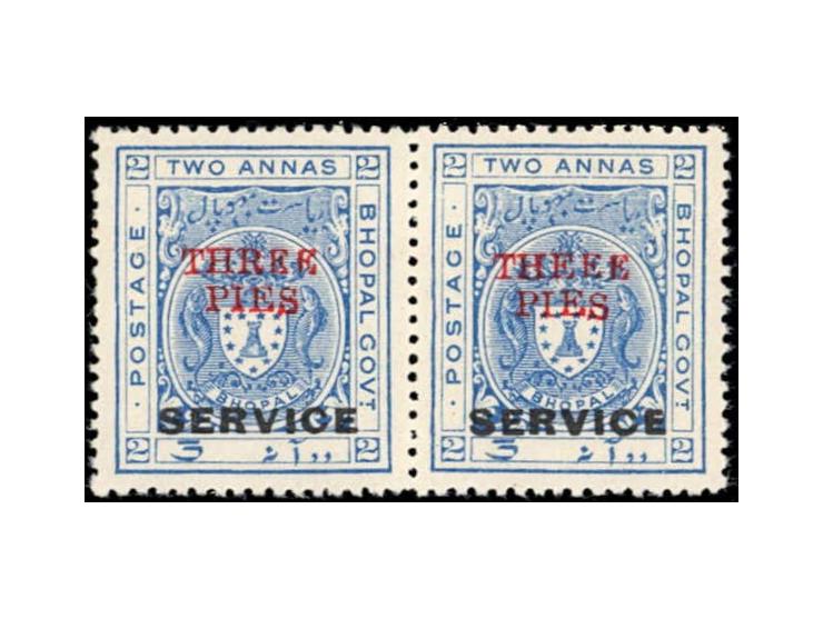 1935-36  2a ultramarine horizontal pair overprinted SERVICE surcharged THREE PIES in red with error, 'THEEE' instead of THREE