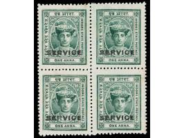 1904  1a green overprinted SERVICE, block of four. A couple of minute stain spots.
